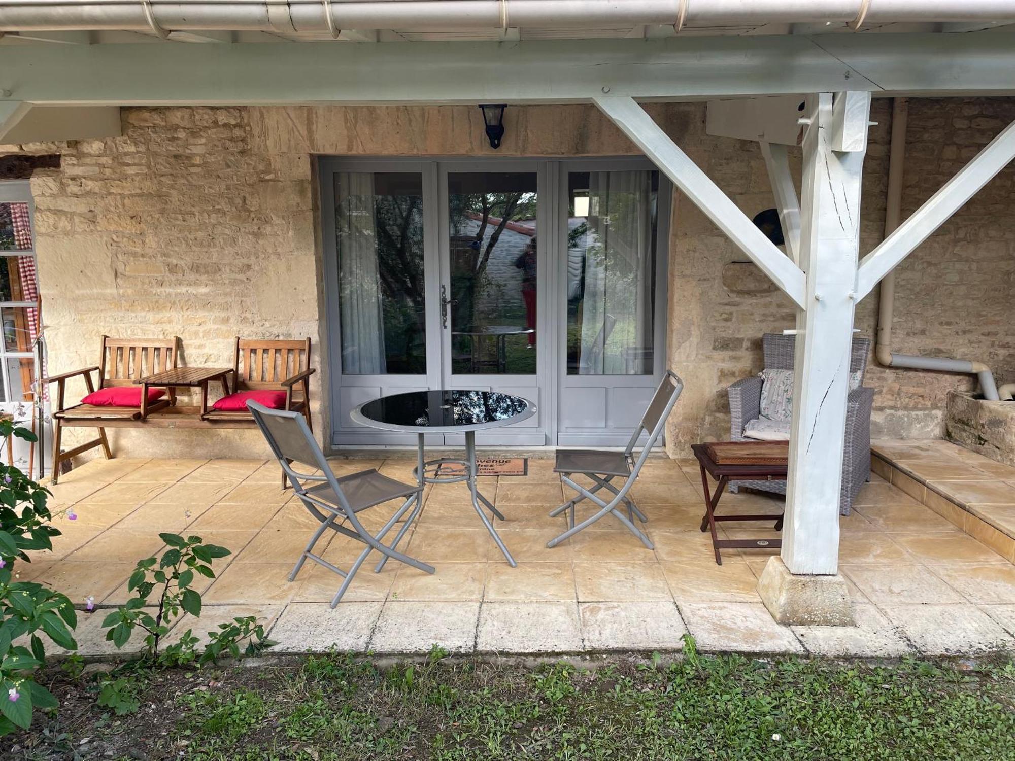 Apartamento Sous L Olivier Tusson Exterior foto